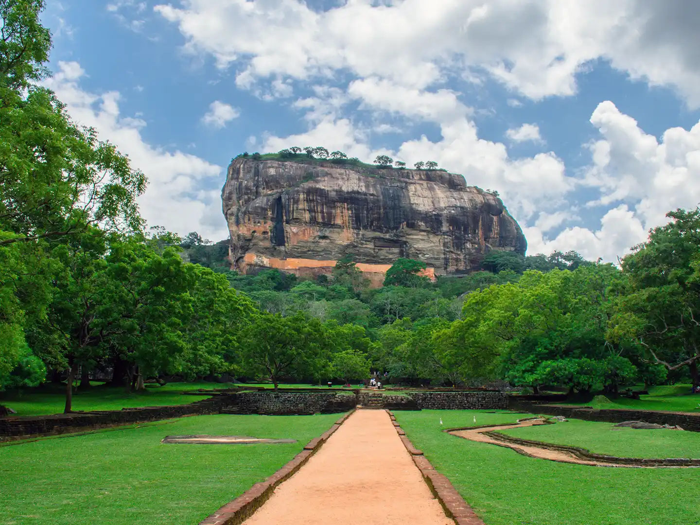 Sigiriya Rock, a common first stop on Sri Lanka itineraries built with AI planning tools